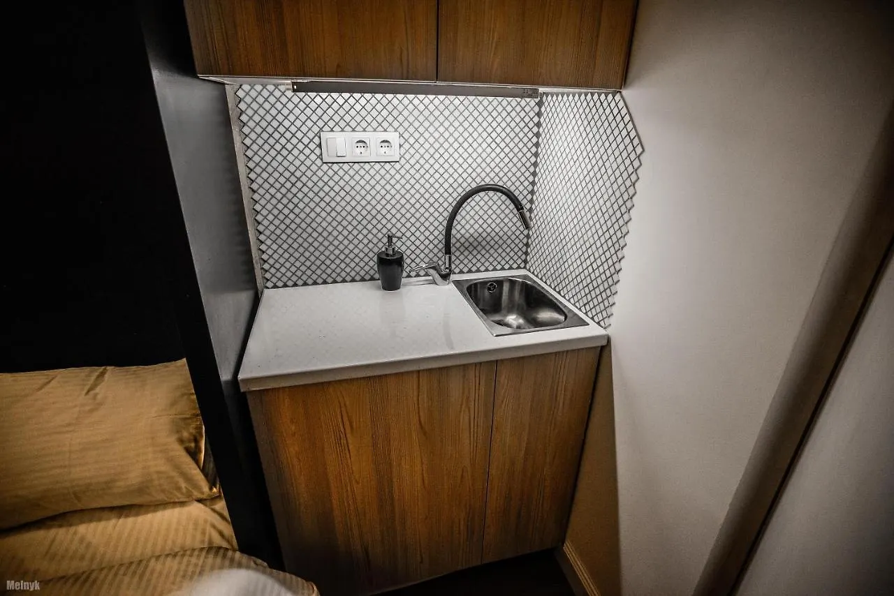 Kyiv Boutique Apartments 0*,